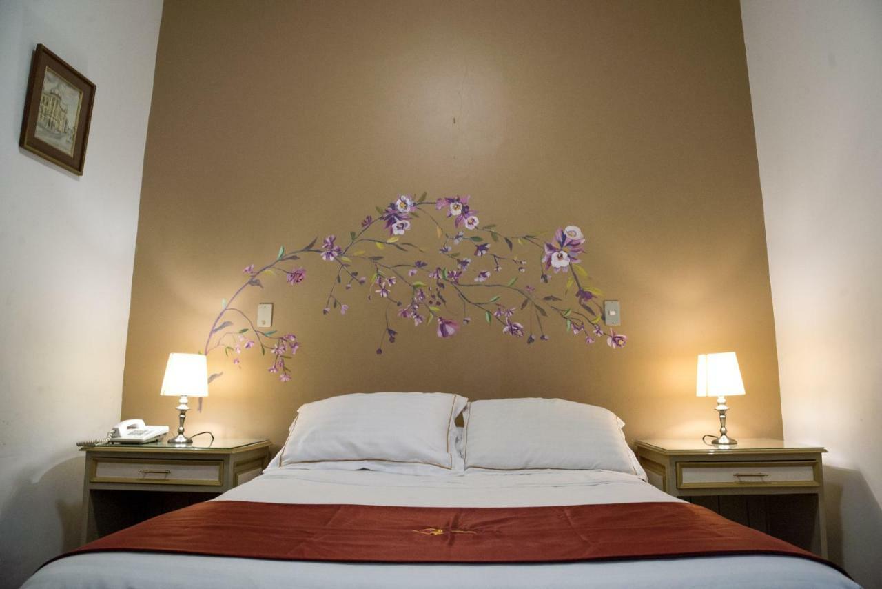 Hotel La Orquidea Cuenca Room photo